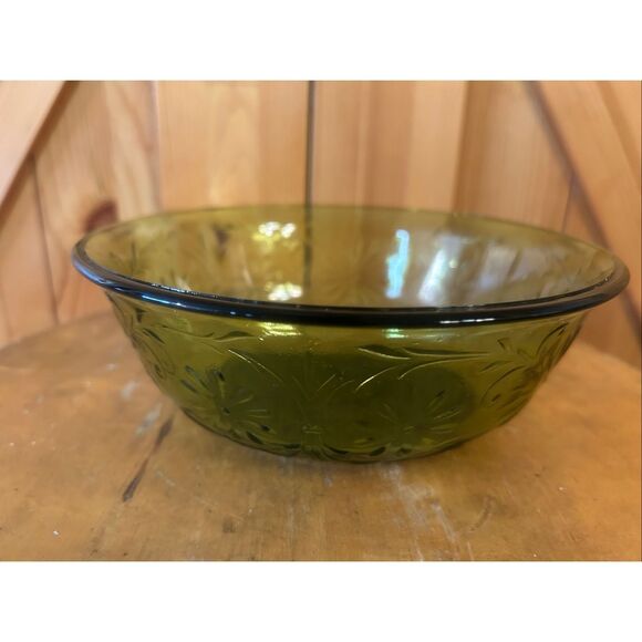 Vintage Indiana Glass Company Glass Green Daisy Pattern Bowl 7.5" x 2.75", 1970s - Picture 4 of 11